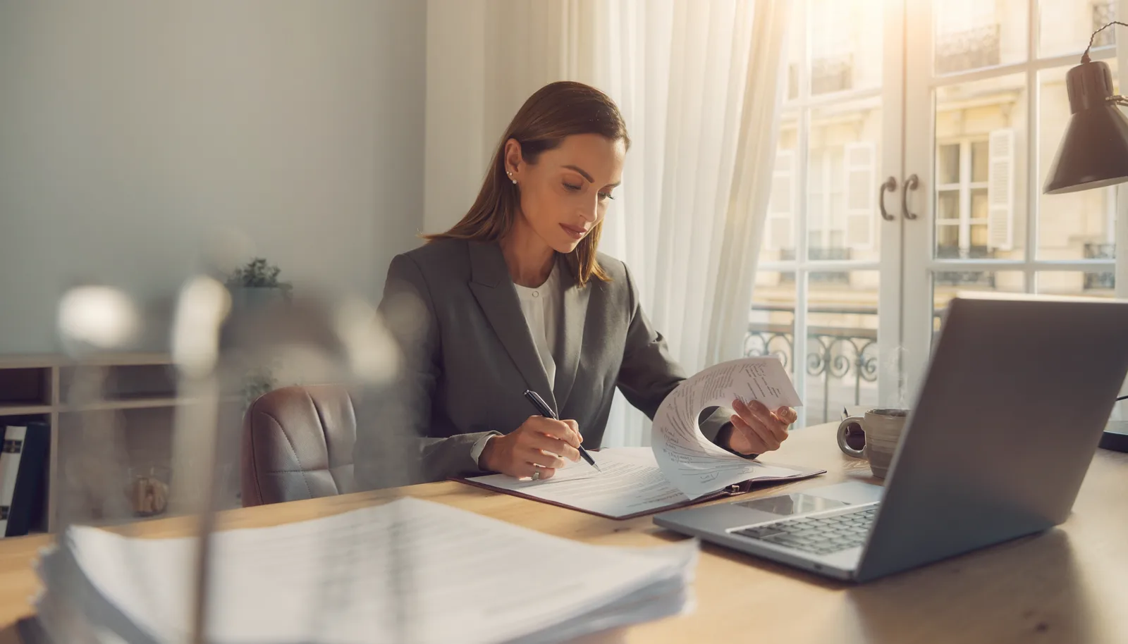 Avocat en droit des affaires : comment trouver des clients PME grâce à votre site ?